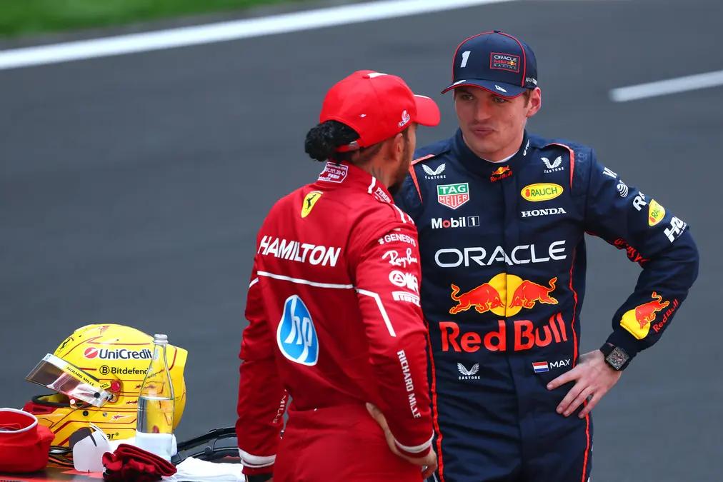El trestampen minimiza a Hamilton en Ferrari y Cotes 