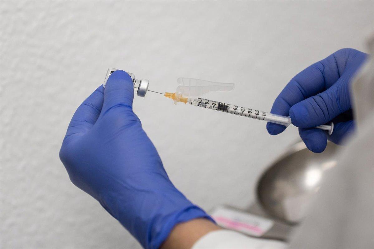 La incidencia de la gripe se ha duplicado en la última semana y ha superado el umbral epidémico: 42 ...